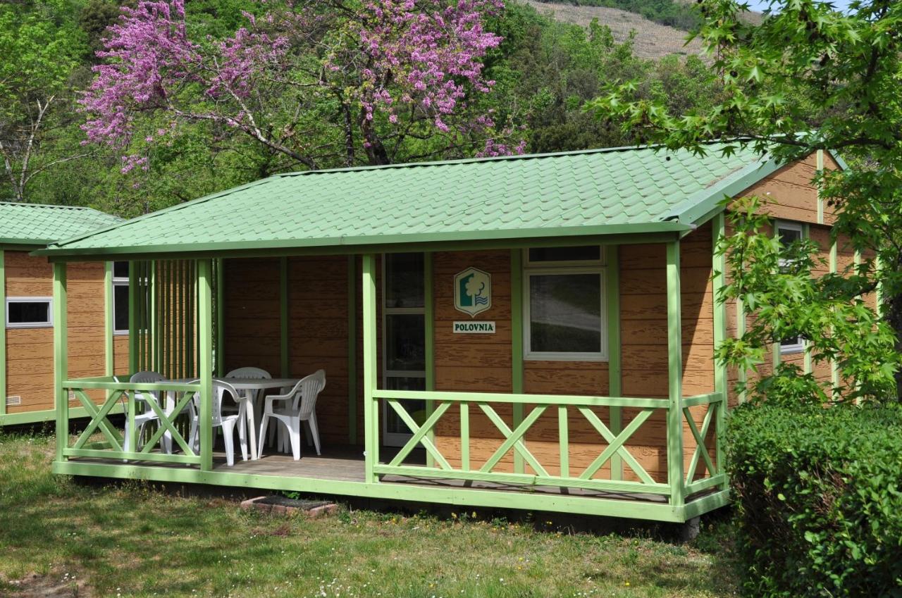 Camping Calme Et Nature Iserand Vion  Экстерьер фото