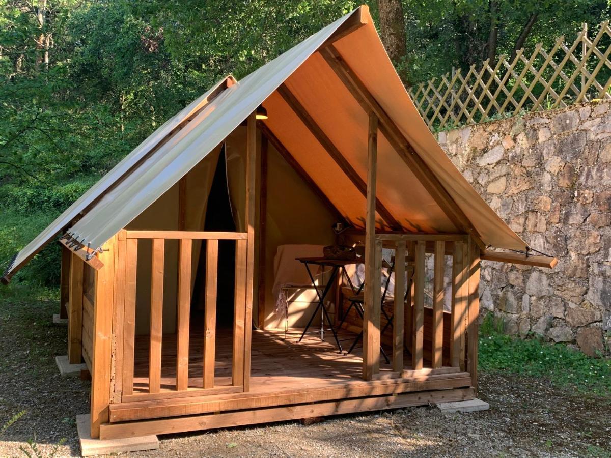 Camping Calme Et Nature Iserand Vion  Экстерьер фото